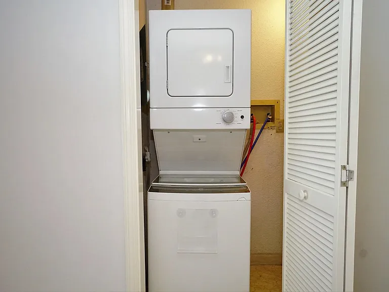 50 Brookside Dr #G5 — Photo 9