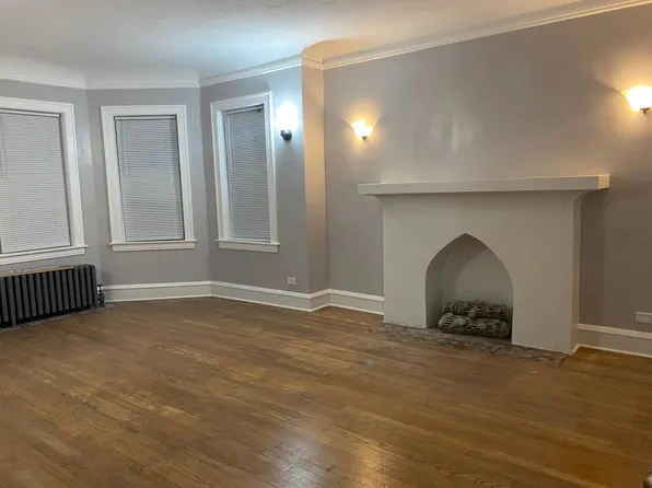 8127 Keating Ave #2, Skokie, IL 60076