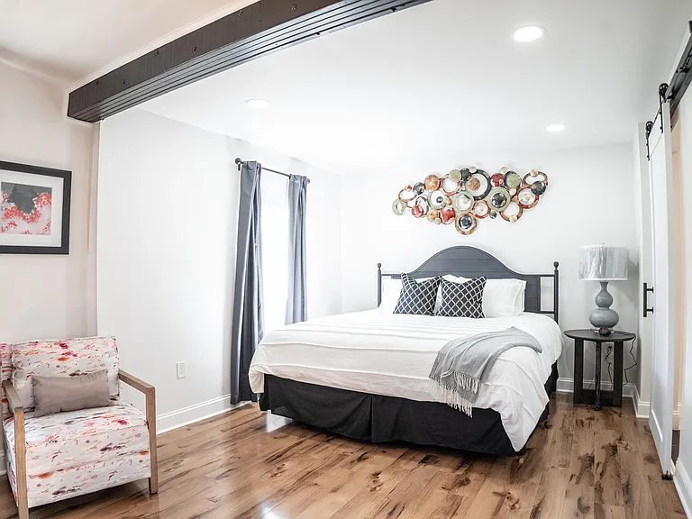 3720 Taft Ave — Photo 15