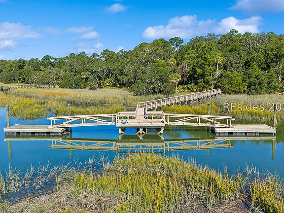4th image of 25 Goose Pond Cir