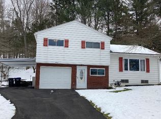 4712 Amherst Ave, Vestal, NY 13850