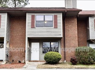 579 Travelers Blvd, Summerville, SC 29485