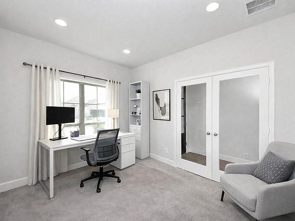 3rd image of 42546 Summer Crest Rd