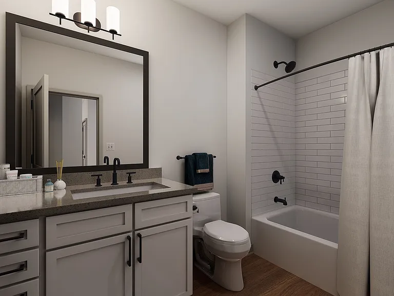 District South — Photo 31