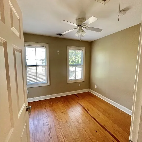 110 E Duffy St #CARRIAGE HOUSE — Photo 7