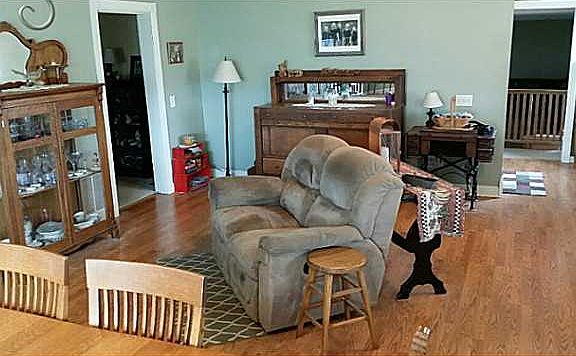 4th image of 6970 NE 102nd Ave
