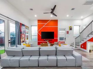 2802 Campbell St, Houston, TX 77026
