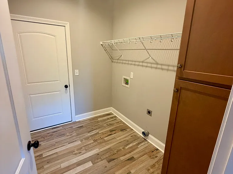 2651 Royal Ct — Photo 8
