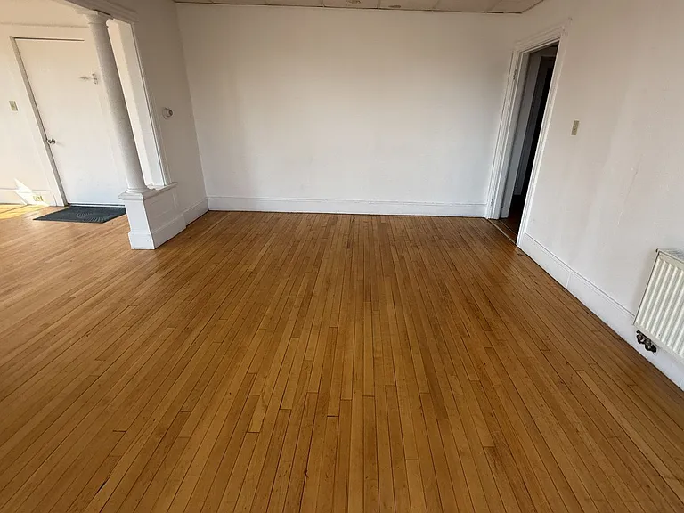 11 Mass Ave — Photo 3
