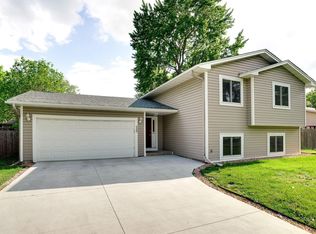 1333 84th Way N, Brooklyn Park, MN 55444