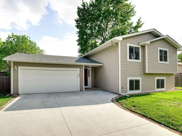 1333 84th Way N, Brooklyn Park, MN 55444