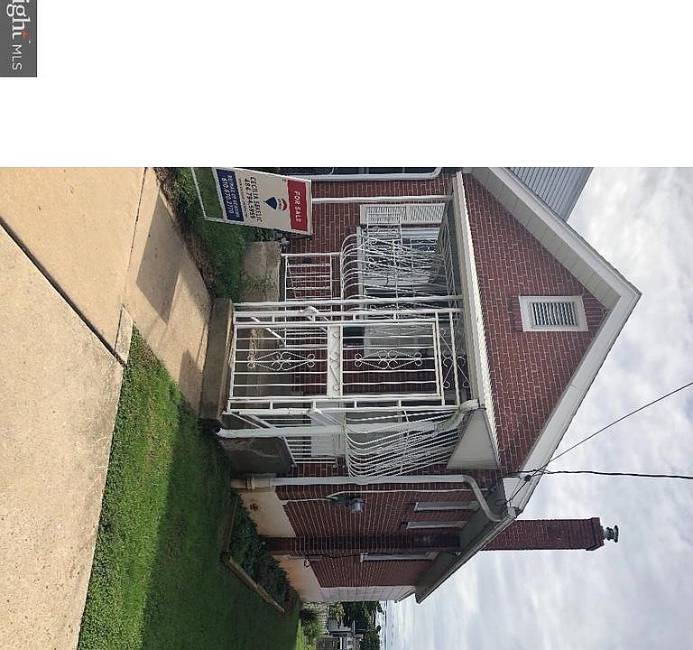 1st image of 1236 Luzerne St