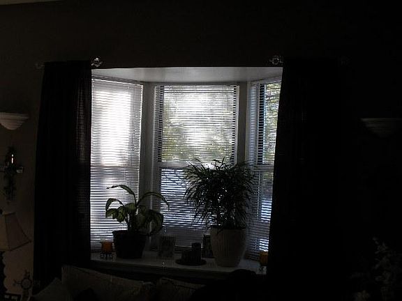 3rd image of 2741 Park Ave APT B
