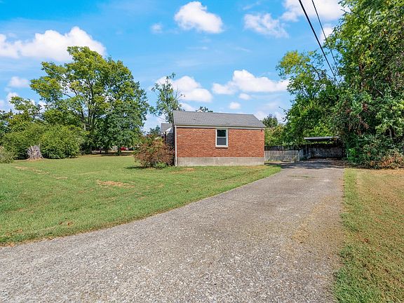 4th image of 215 Dellrose Dr
