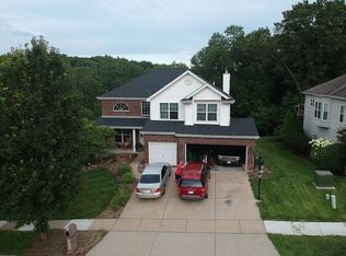2833 Woodbridge Estates Dr, Saint Louis, MO 63129