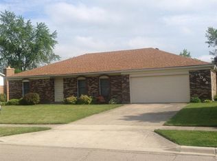 4066 Gateway Dr, Englewood, OH 45322