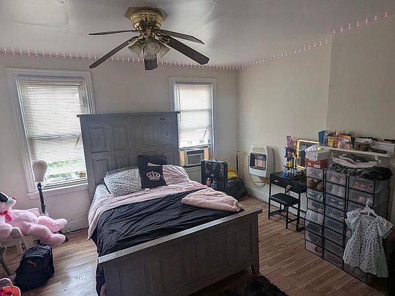 5th image of 2242 Oakford St