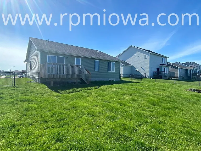 1503 NW Abbie Dr — Photo 18