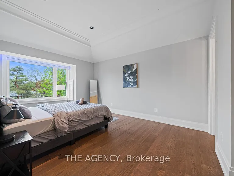8 Frivick Ct — Photo 35