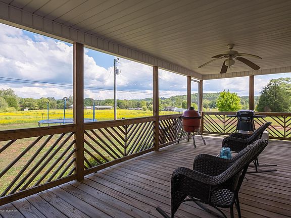 Image 3: dave-warren-real-estate-photography-18