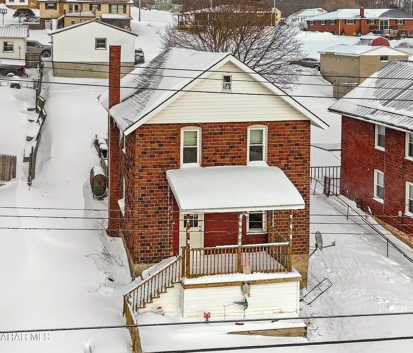 2813 Bigler Ave photo 1