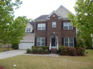 424 Sheltered Cove Ct, Fort Mill, SC 29708