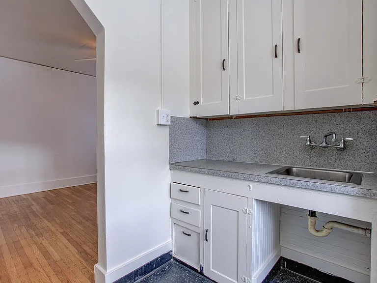 Nordel Apartments — Photo 26