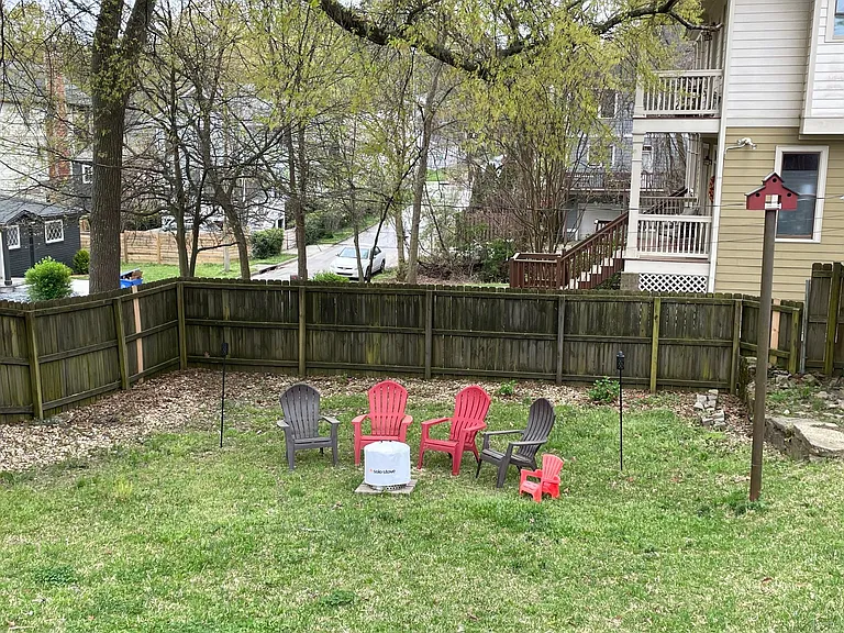 1045 Boulevard Dr SE — Photo 9