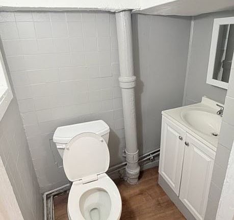 2nd image of 58 Hancock St