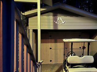 201 Elkins Cir, Decaturville, TN 38329