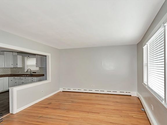 3rd image of 3805 S Honore St