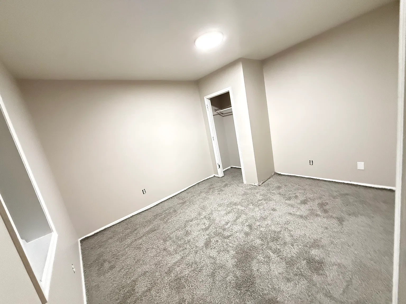 3 bed, 1250 sqft, $1,650 — Photo 4