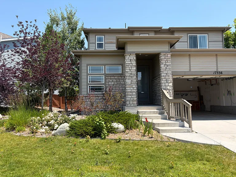 17336 Drake St — Photo 8