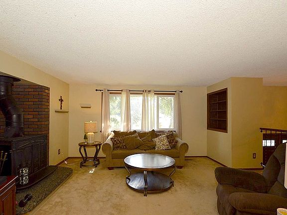 4th image of 10715 E 35th Ave