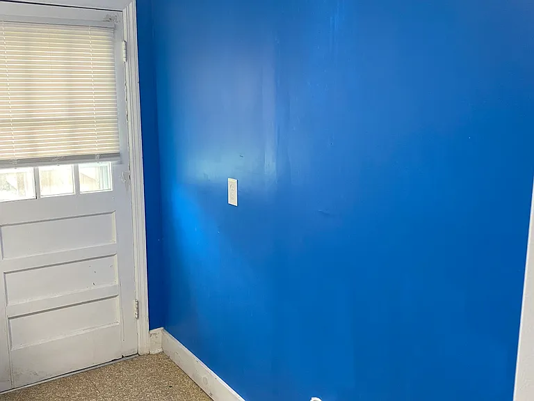 15 Seneca Rd #15 — Photo 8