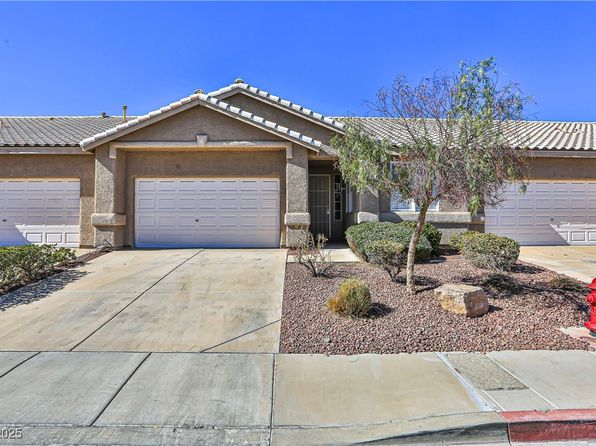 211 Crown Imperial St, Henderson, NV 89074