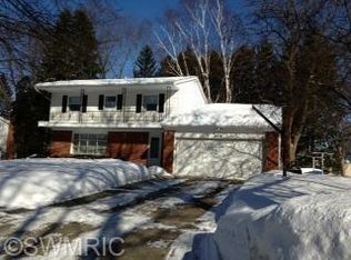 820 Northampton Rd, Kalamazoo, MI 49006