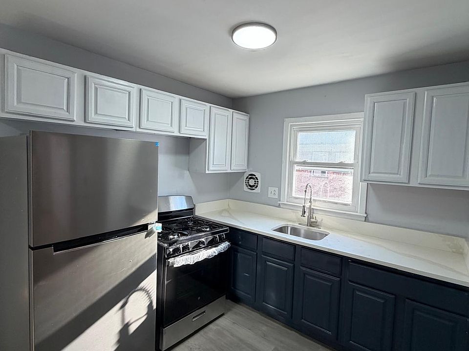1st image of 1611 Oliver St #2R