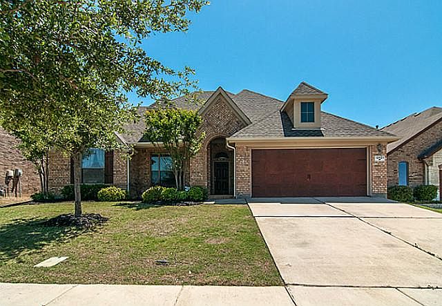 1st image of 12821 Saratoga Springs Cir