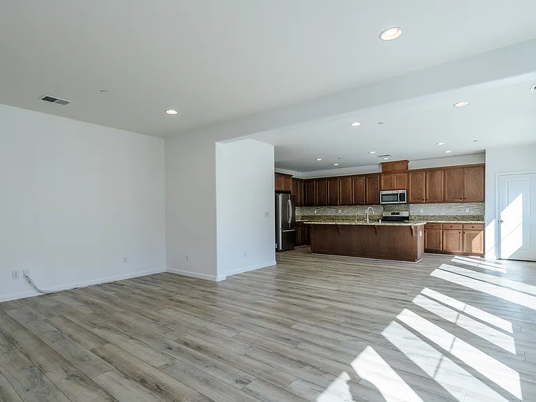 6576 Lopez Way — Photo 14