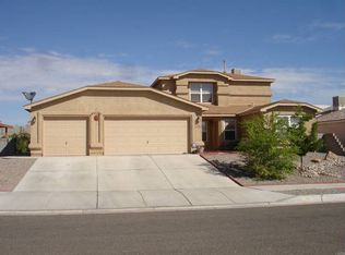5061 Mira Vista Dr NE, Rio Rancho, NM 87144