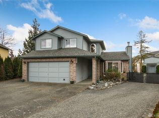 1253 Blaine Ave NE, Renton, WA 98056