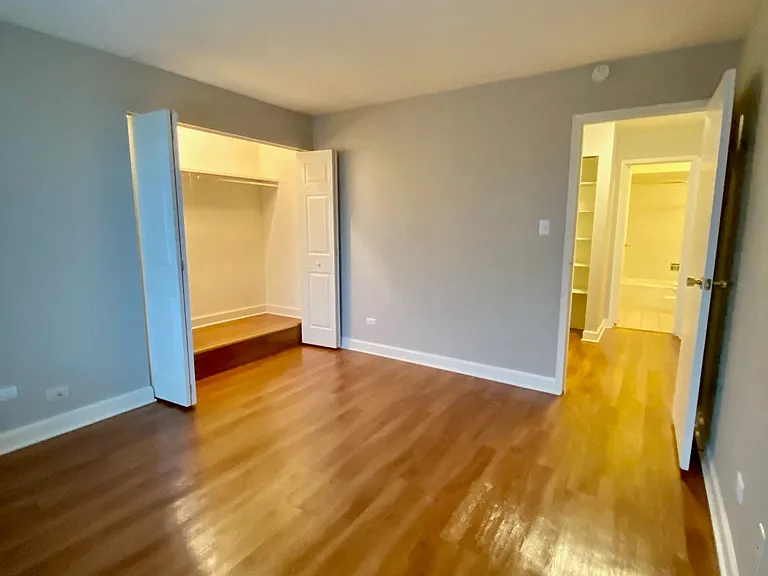 Farmingdale Apartments — Photo 48