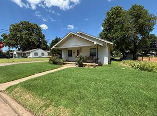 1824 W Elm Ave, Enid, OK 73703