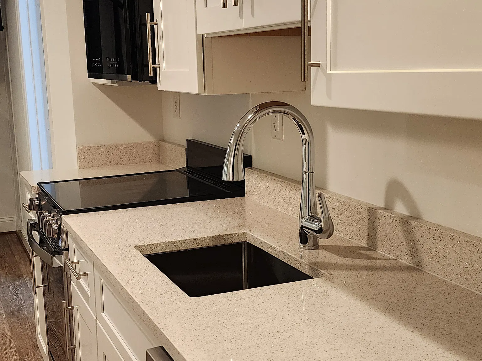 2 bed, $2,899 — Photo 2
