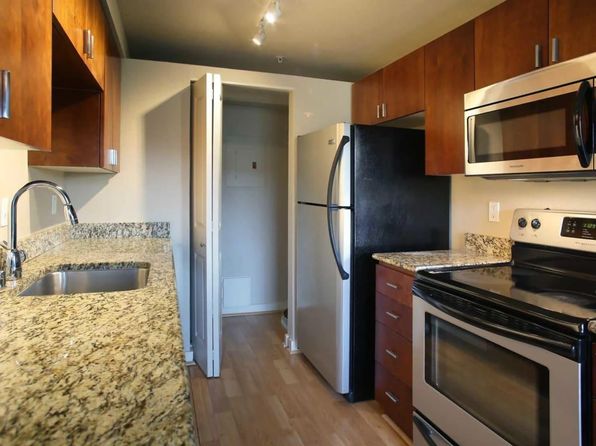Ladera Apartments | 5851 S 152nd St, Seattle, WA