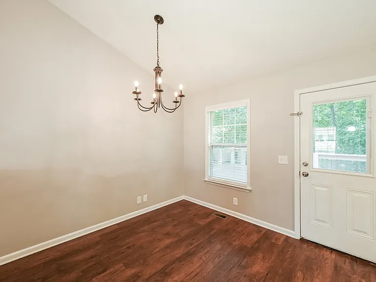 4936 Deerhaven Dr — Photo 6