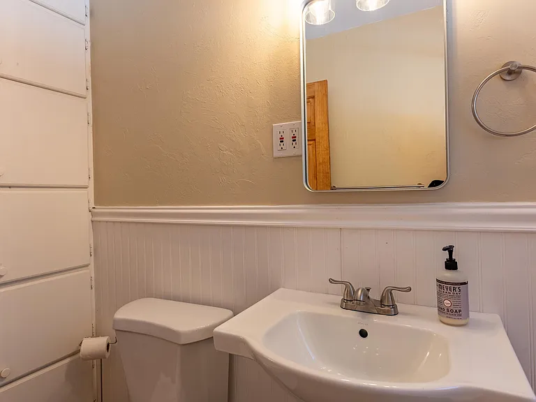 1810 Shenandoah Dr — Photo 34