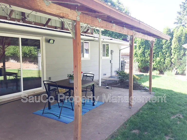 22120 S Leslie Ave — Photo 25