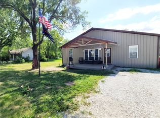 305 SW 1st St, Melcher, IA 50163